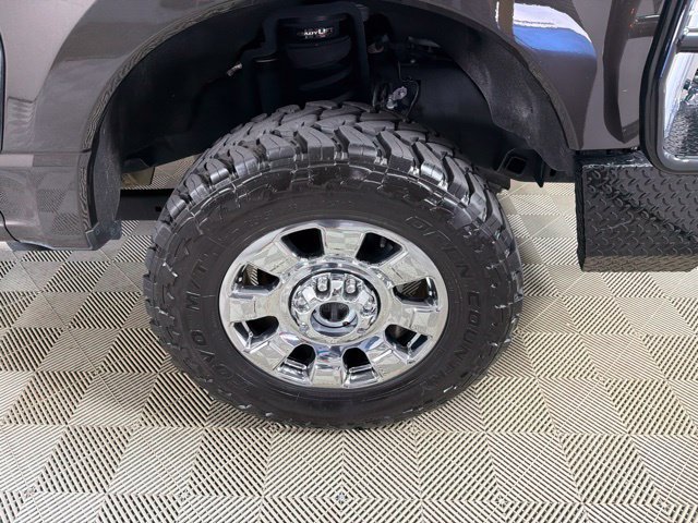 Certified 2024 Ford F250 Lariat w/ Lariat Ultimate Package AWD/4WD image 19