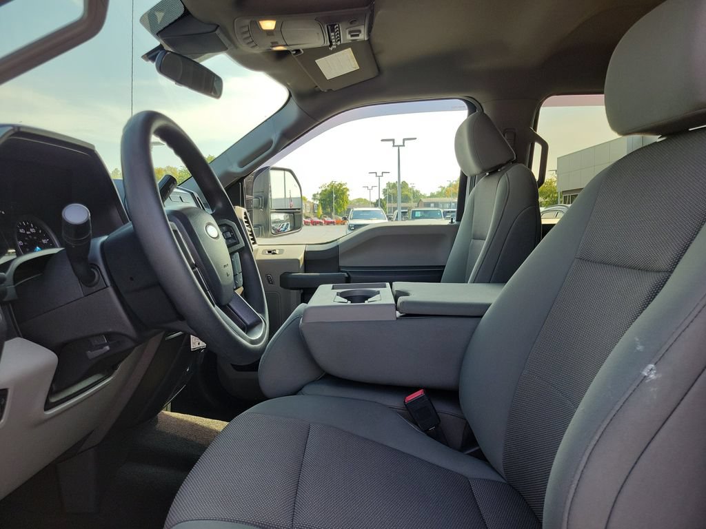 Certified 2020 Ford F250 XL w/ STX Appearance Package AWD/4WD image 18