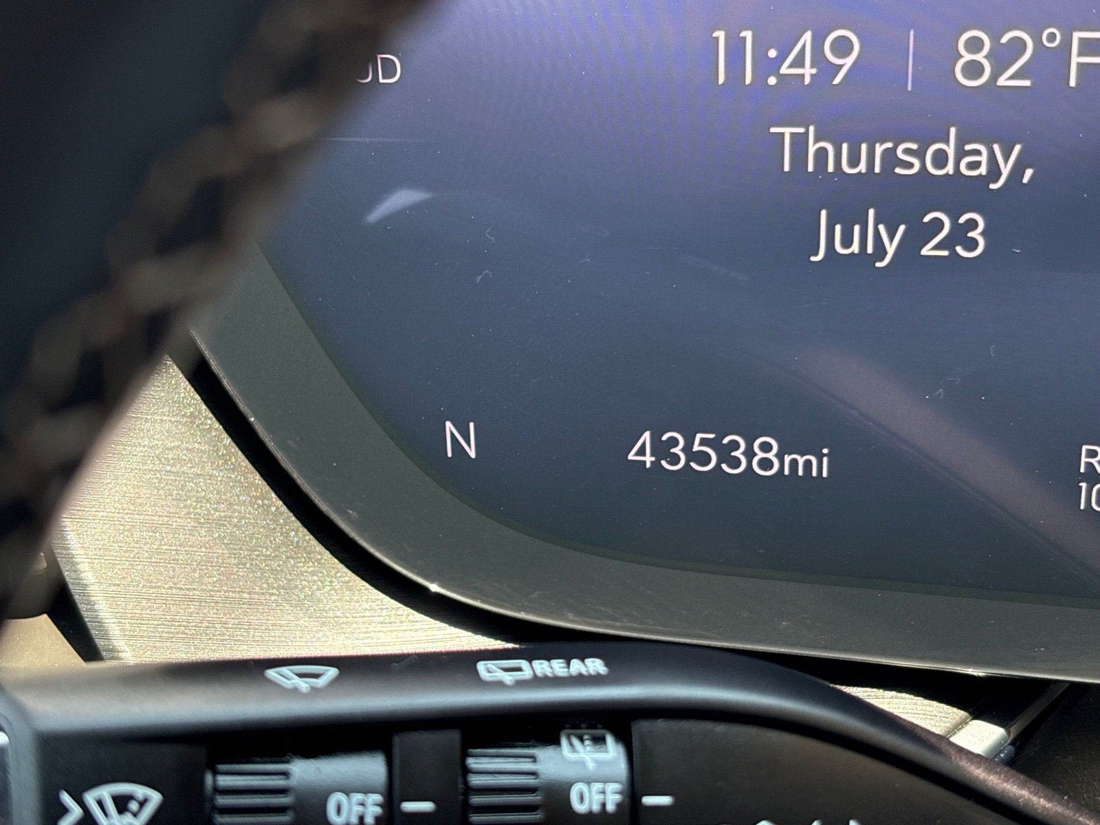 Used 2024 Buick Envision Preferred AWD/4WD image 16