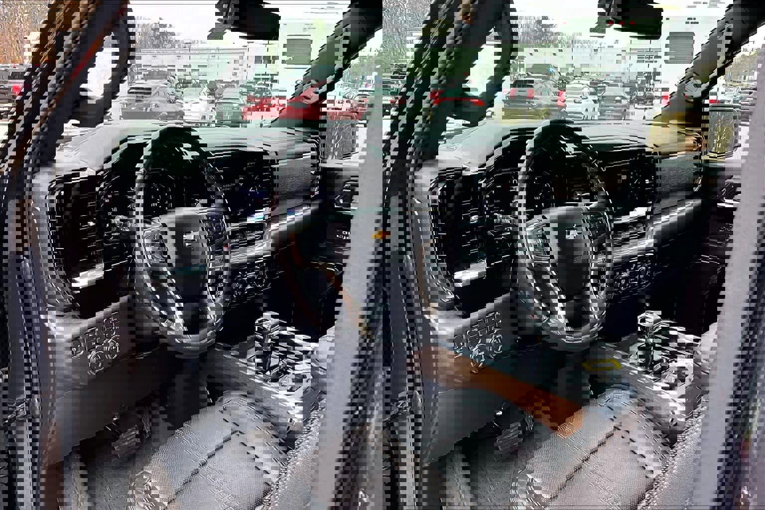 Used 2023 Chevrolet Silverado 1500 High Country w/ Z71 Off-Road Package AWD/4WD image 18