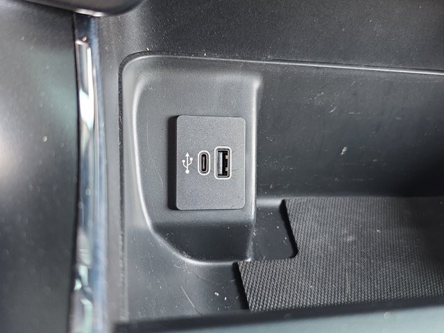 Certified 2025 Ford F150 STX w/ Equipment Group 200A RWD image 24