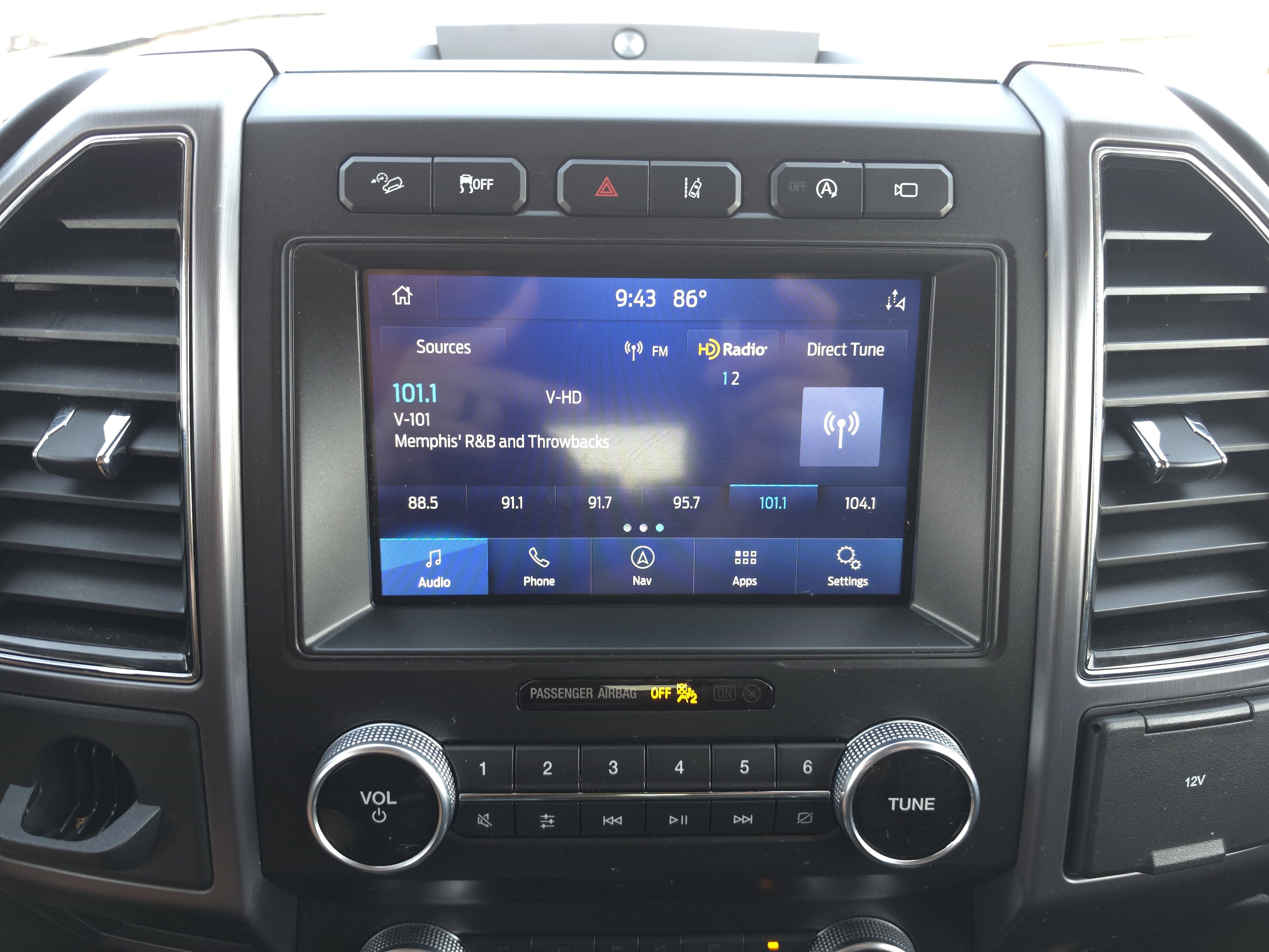 Certified 2021 Ford Expedition Max Platinum AWD/4WD image 10