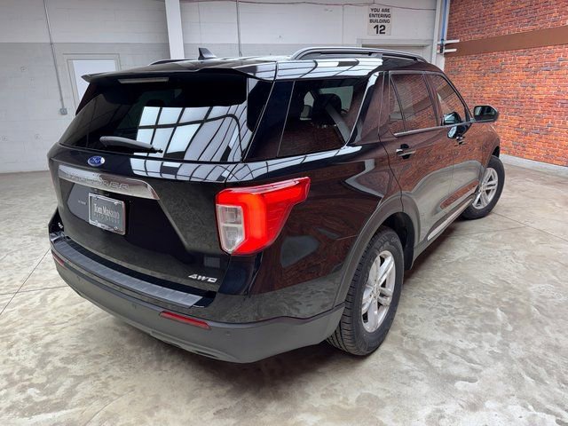 Certified 2023 Ford Explorer XLT image 5