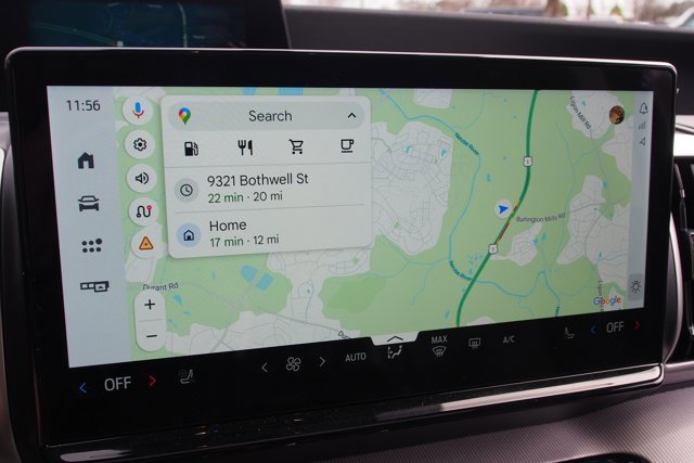 Certified 2025 Ford Expedition Active image 28