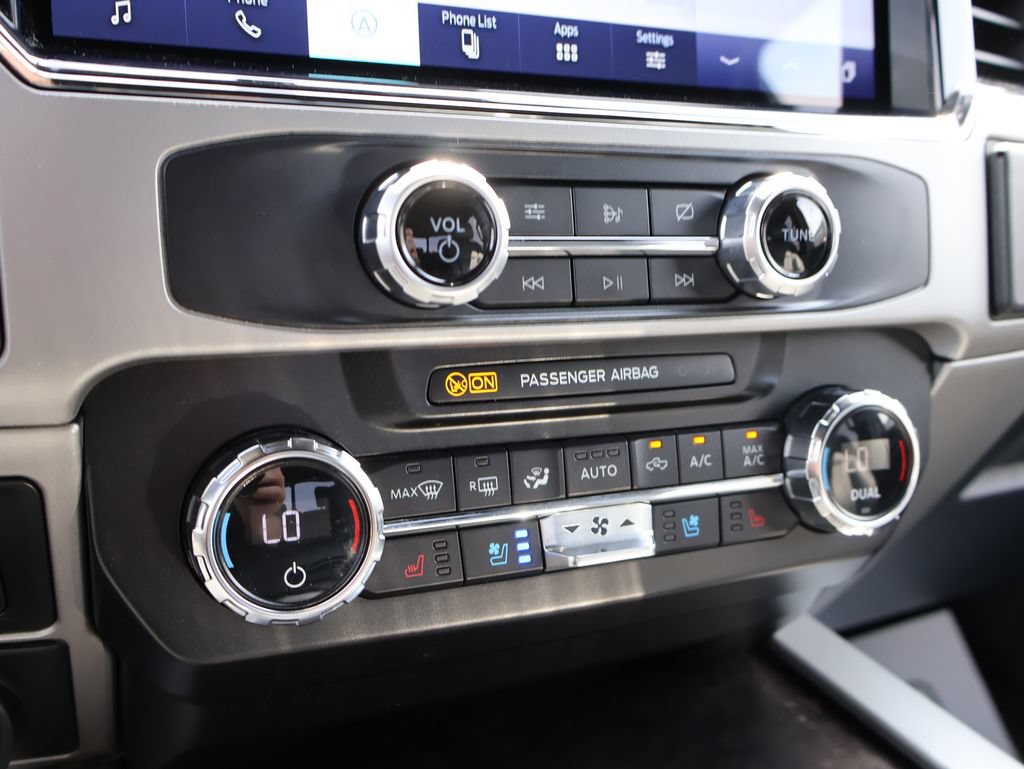 Certified 2022 Ford F350 Lariat w/ Lariat Ultimate Package AWD/4WD image 38