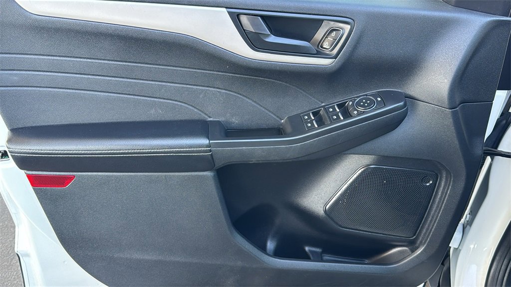 Certified 2022 Ford Escape SE image 18