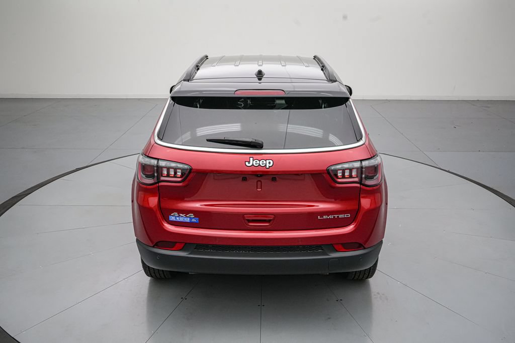 Used 2025 Jeep Compass Limited AWD/4WD image 5