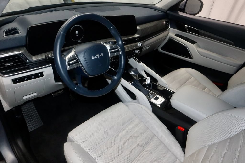 Used 2023 Kia Telluride SX Prestige AWD/4WD image 25