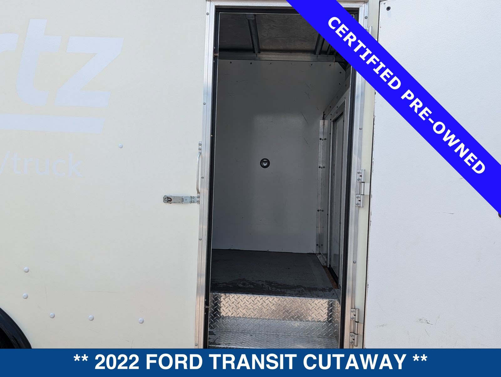 Certified 2022 Ford Transit 350 DRW RWD image 15