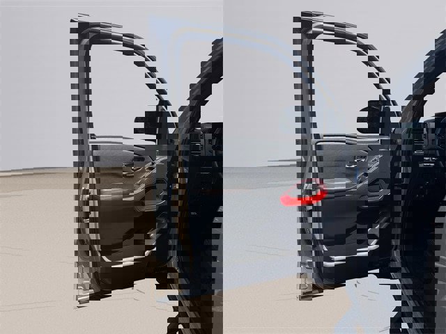 Used 2024 Nissan Frontier PRO-4X w/ Off-Road Protection Package image 10