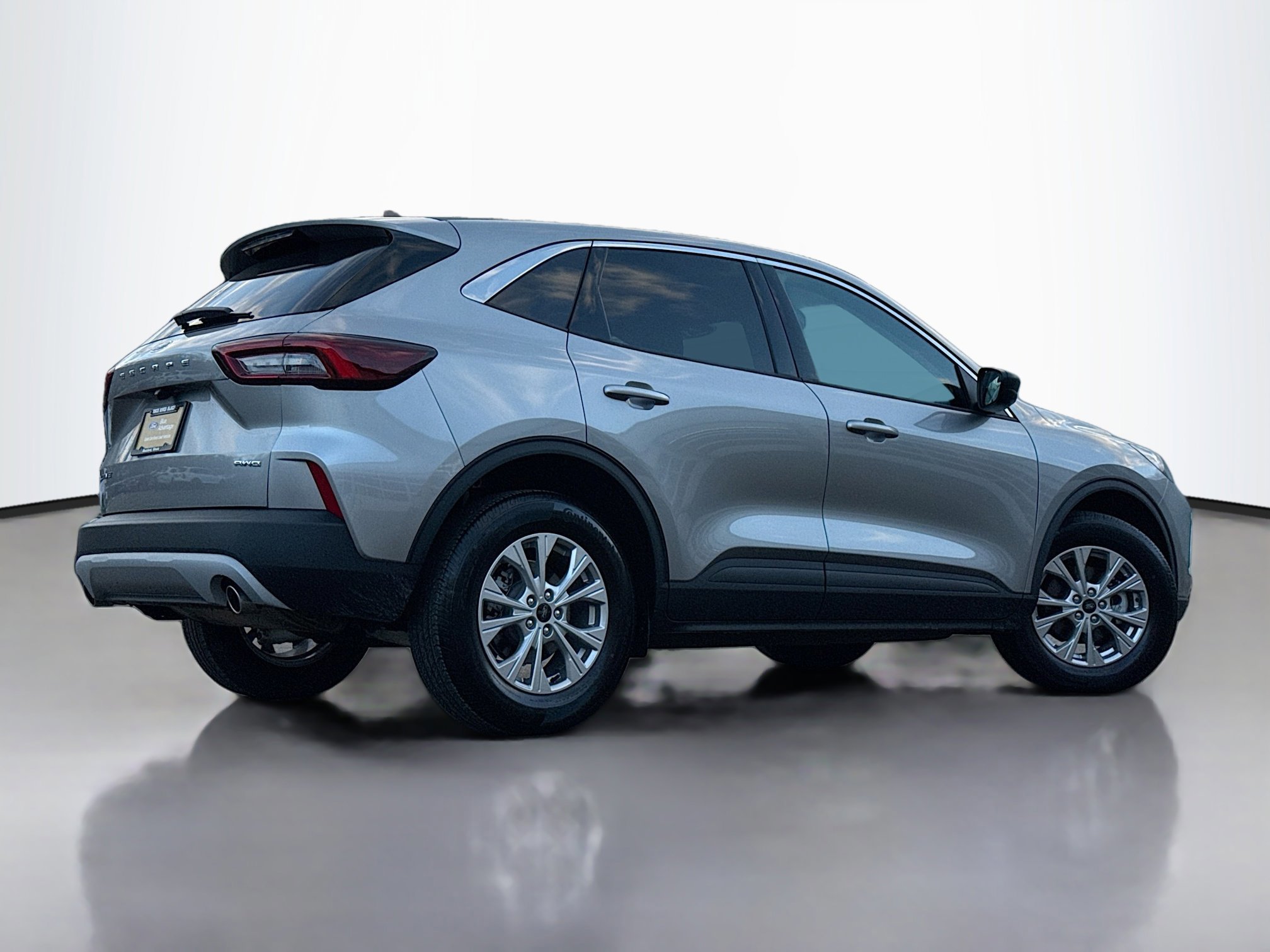 Certified 2023 Ford Escape Active image 3