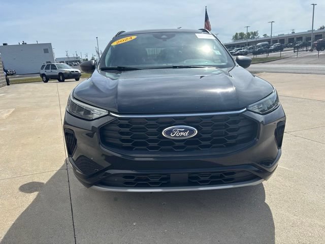 Certified 2024 Ford Escape ST-Line w/ Tech Pack #1 AWD/4WD image 5