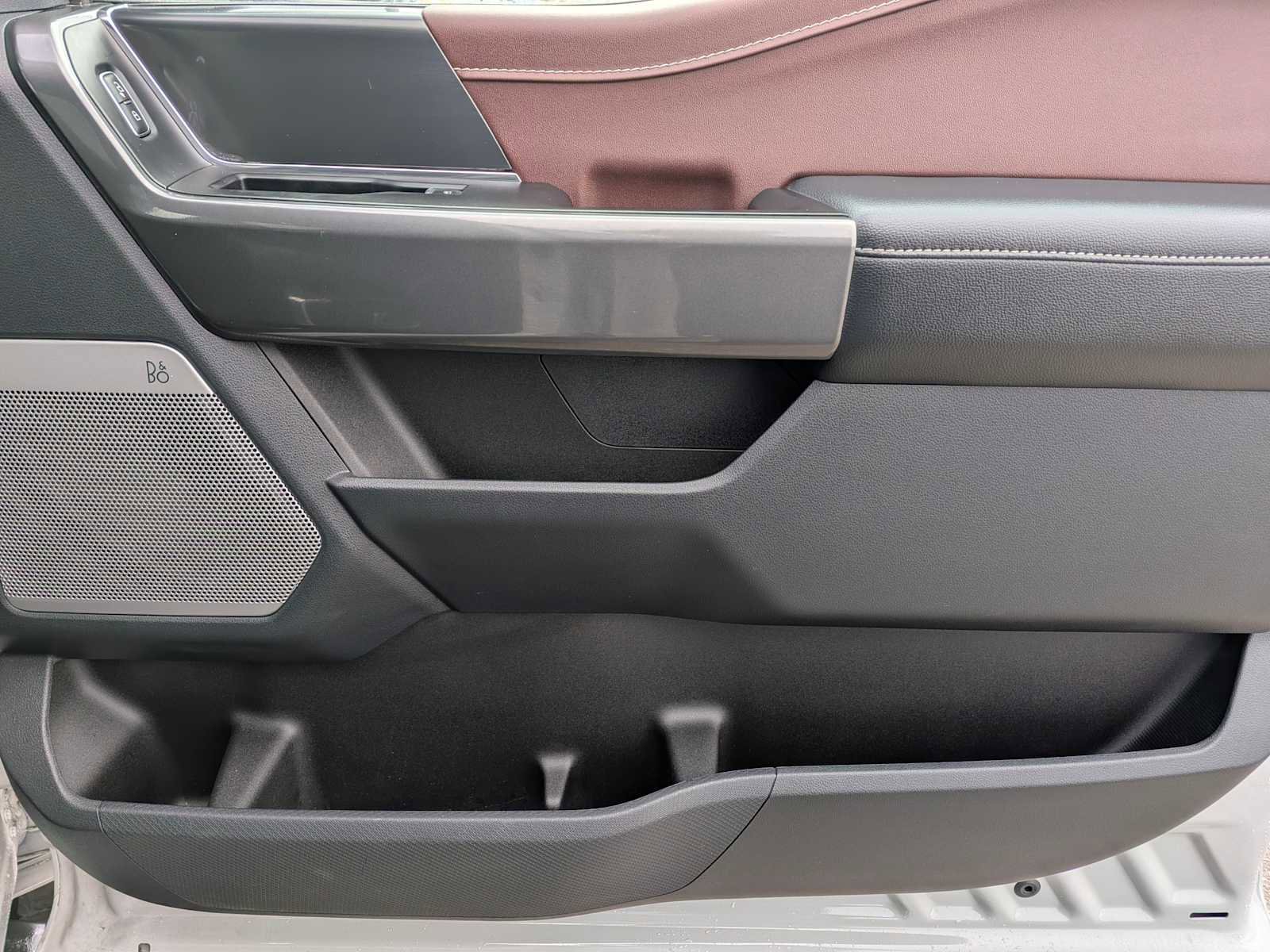 Certified 2023 Ford F150 Lariat w/ Equipment Group 502A High image 21