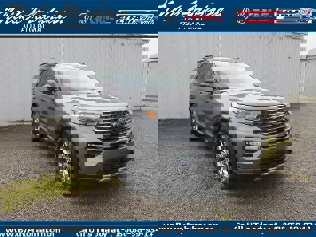 Certified 2022 Ford Explorer XLT w/ Equipment Group 202A image 7