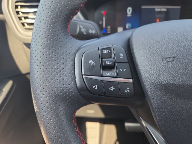 Certified 2024 Ford Escape ST-Line w/ Tech Pack #1 FWD image 19