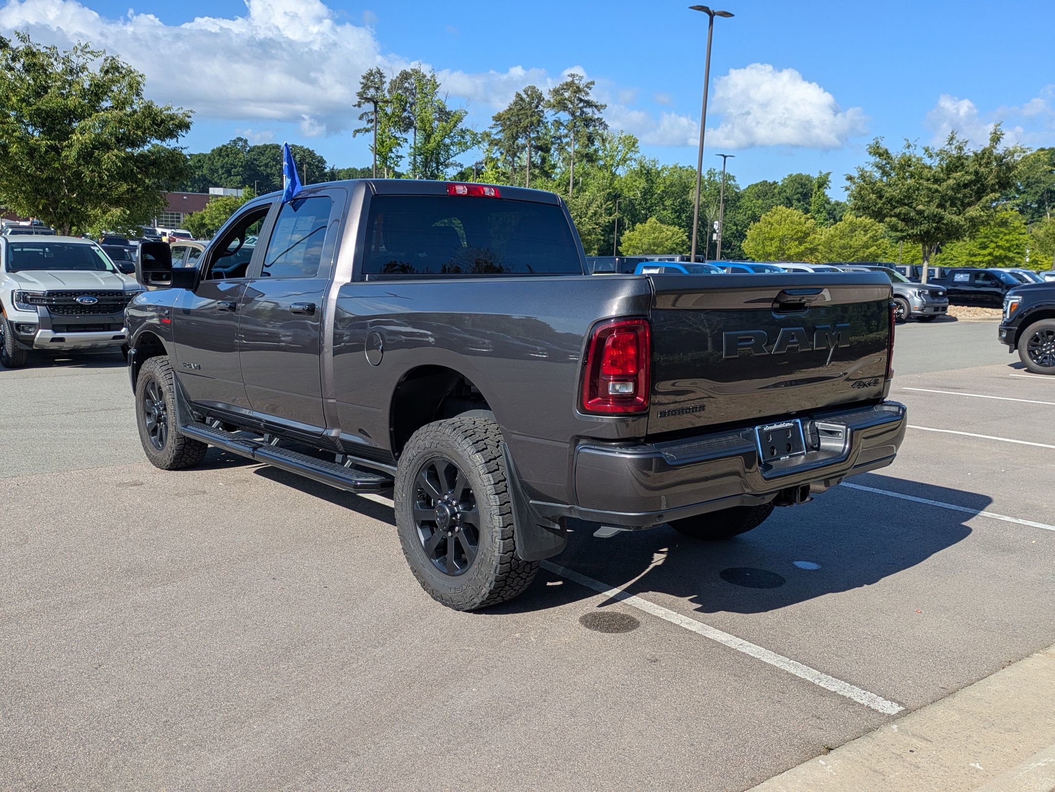 Used 2025 RAM 2500 Big Horn AWD/4WD image 5