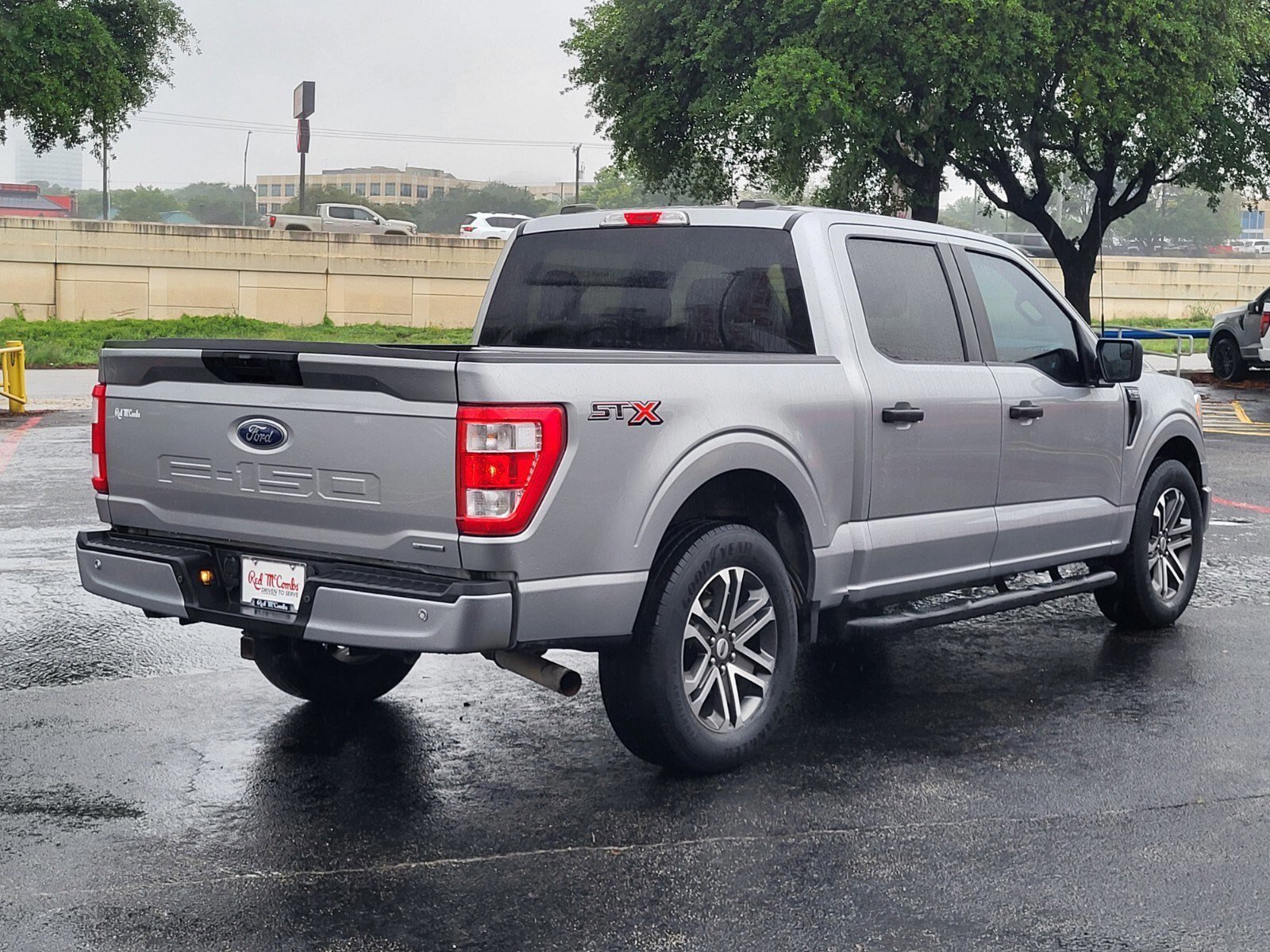 Certified 2021 Ford F150 XL w/ STX Appearance Package image 3