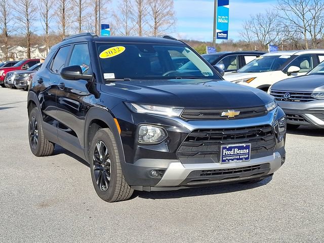 Used 2022 Chevrolet TrailBlazer LT w/ Convenience Package image 2