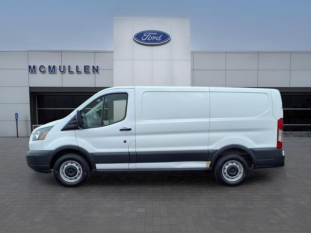 Certified 2017 Ford Transit 150 130 Low Roof RWD image 6