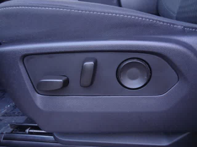 Used 2022 GMC Sierra 1500 Elevation AWD/4WD image 7