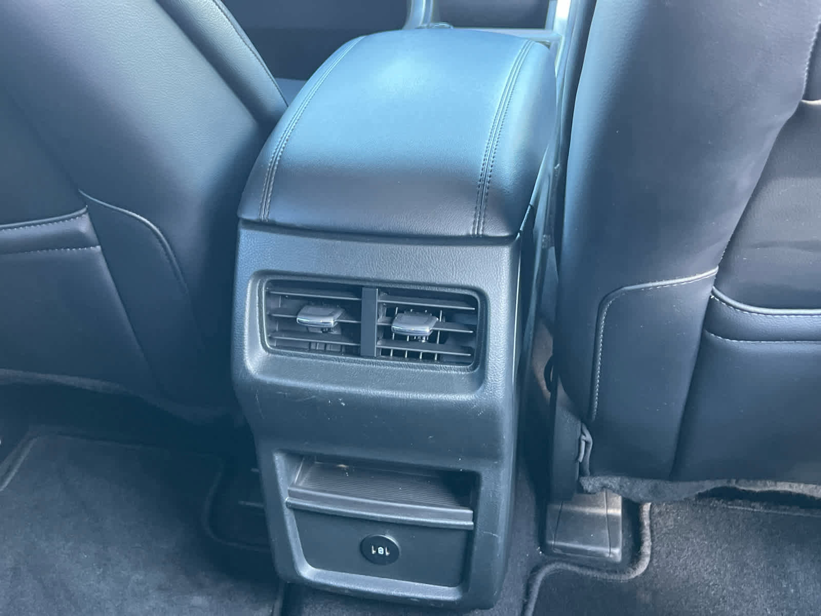 Certified 2024 Ford Edge SEL image 23