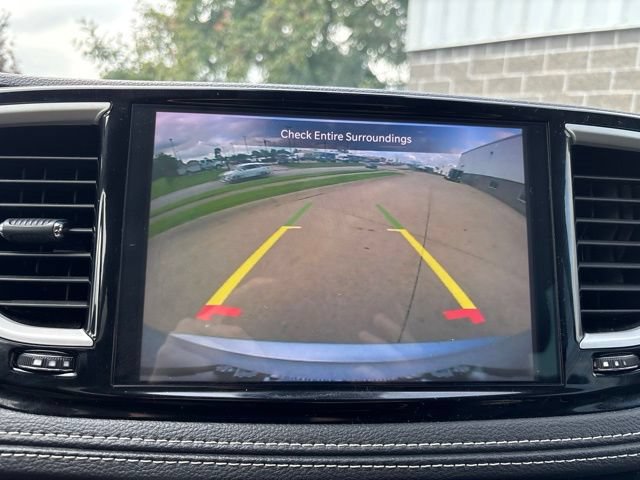 Used 2024 Chrysler Pacifica Limited FWD image 24