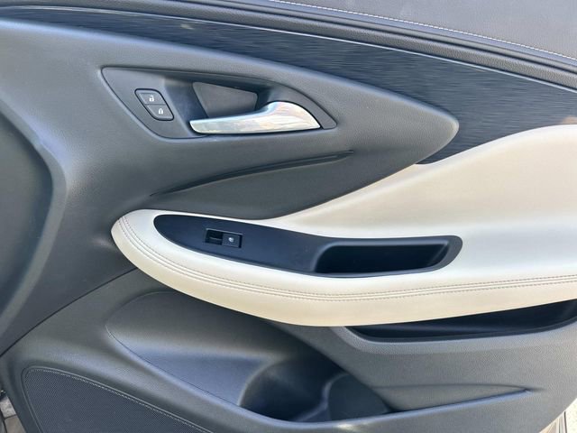 Used 2017 Buick Envision Premium AWD/4WD image 26