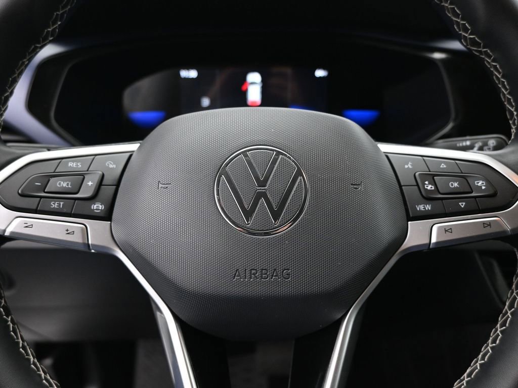 Used 2022 Volkswagen Taos SE image 39