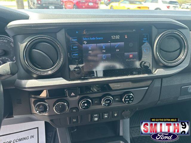 Used 2018 Toyota Tacoma TRD Off-Road AWD/4WD image 28
