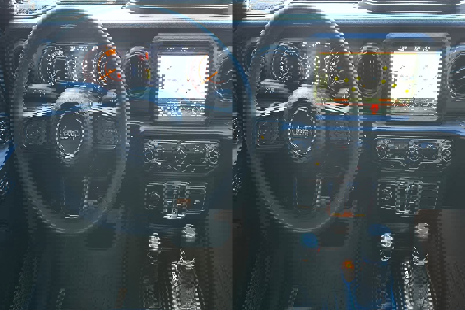 Used 2023 Jeep Gladiator Sport image 14