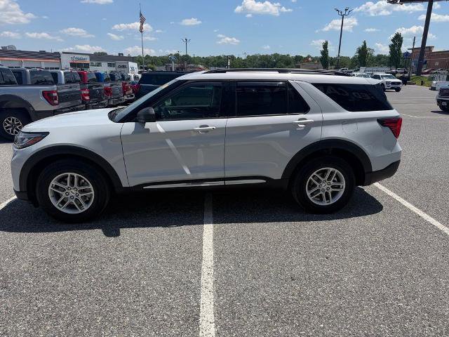 Certified 2025 Ford Explorer Active AWD/4WD image 5
