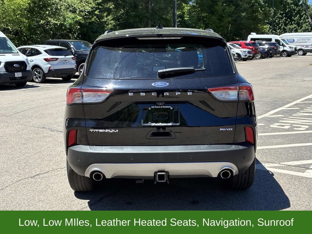 Certified 2022 Ford Escape Titanium w/ Titanium Elite Package AWD/4WD image 6
