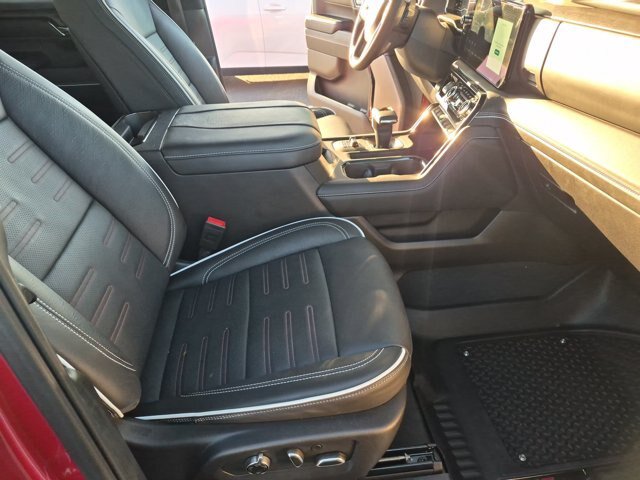 Used 2025 GMC Sierra 1500 AT4X AWD/4WD image 36