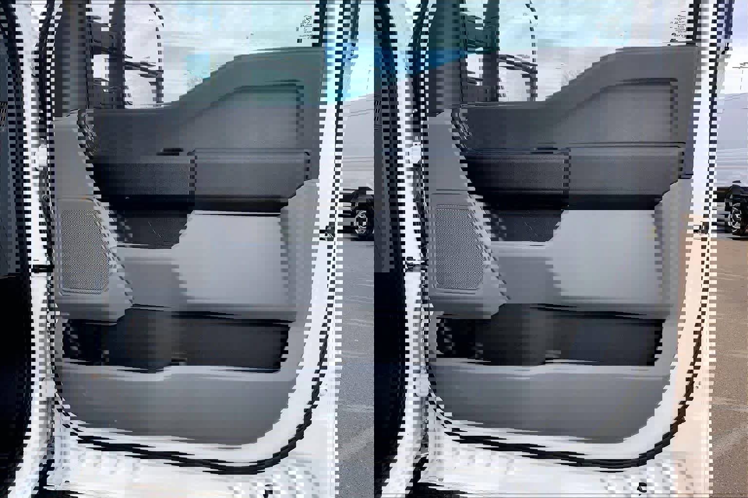 Certified 2023 Ford F250 XL w/ Snow Plow Prep Package image 22