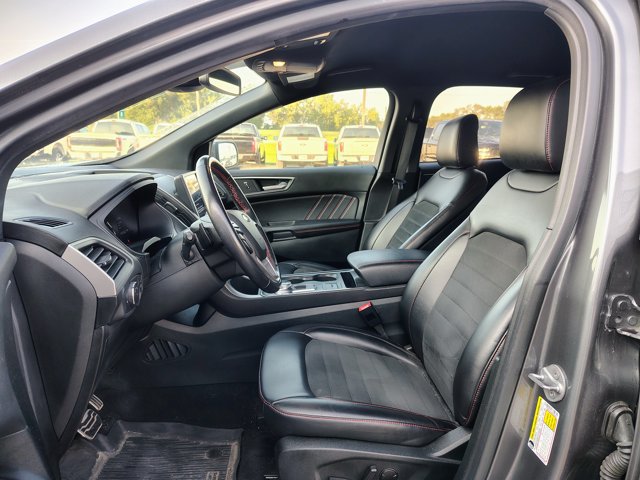 Certified 2022 Ford Edge ST-Line w/ Class II Trailer Tow Package AWD/4WD image 10