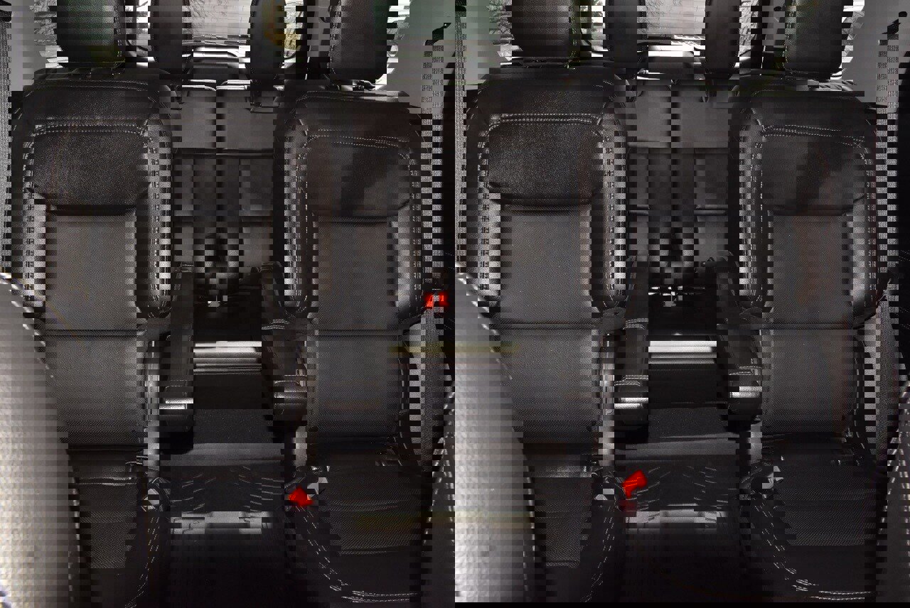 Certified 2023 Ford Explorer Limited w/ Limited Technology Package image 23