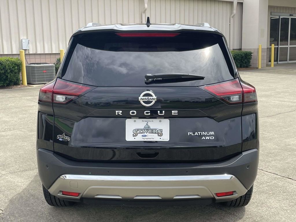 Used 2021 Nissan Rogue Platinum AWD/4WD image 4