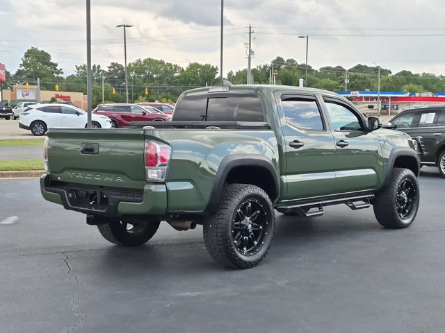 Used 2022 Toyota Tacoma TRD Off-Road w/ Technology Package AWD/4WD image 4