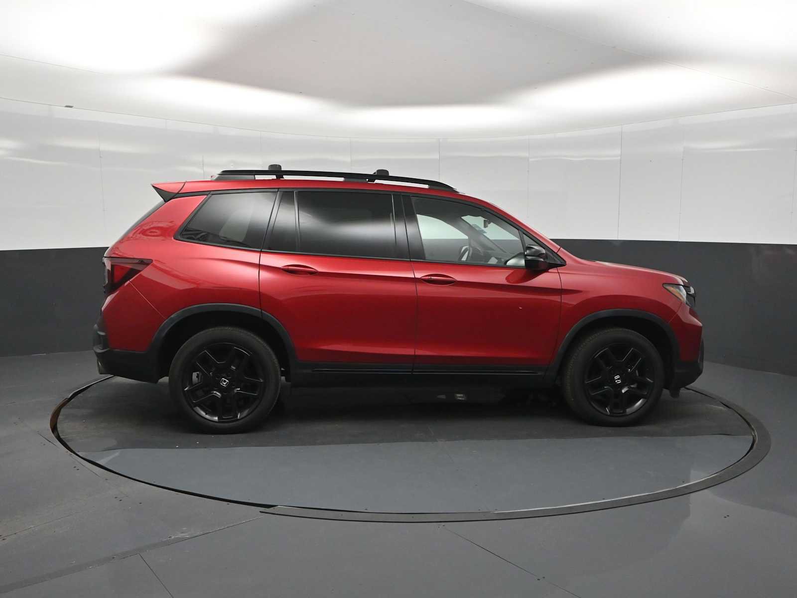 Used 2024 Honda Passport Black Edition image 9
