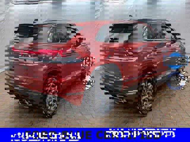 Used 2024 Volkswagen Atlas Cross Sport SEL R-Line image 7