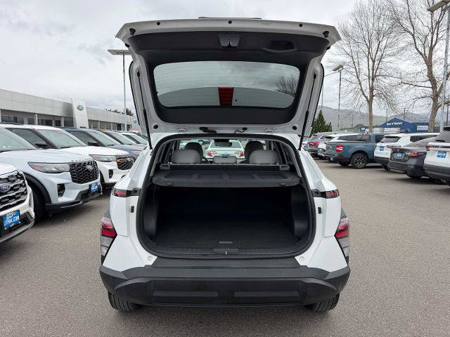 Used 2025 Hyundai Kona SEL AWD/4WD image 9