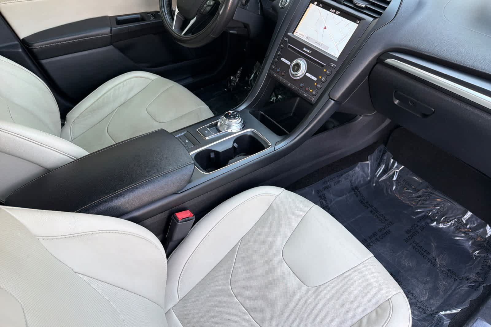 Certified 2017 Ford Fusion Titanium FWD image 16