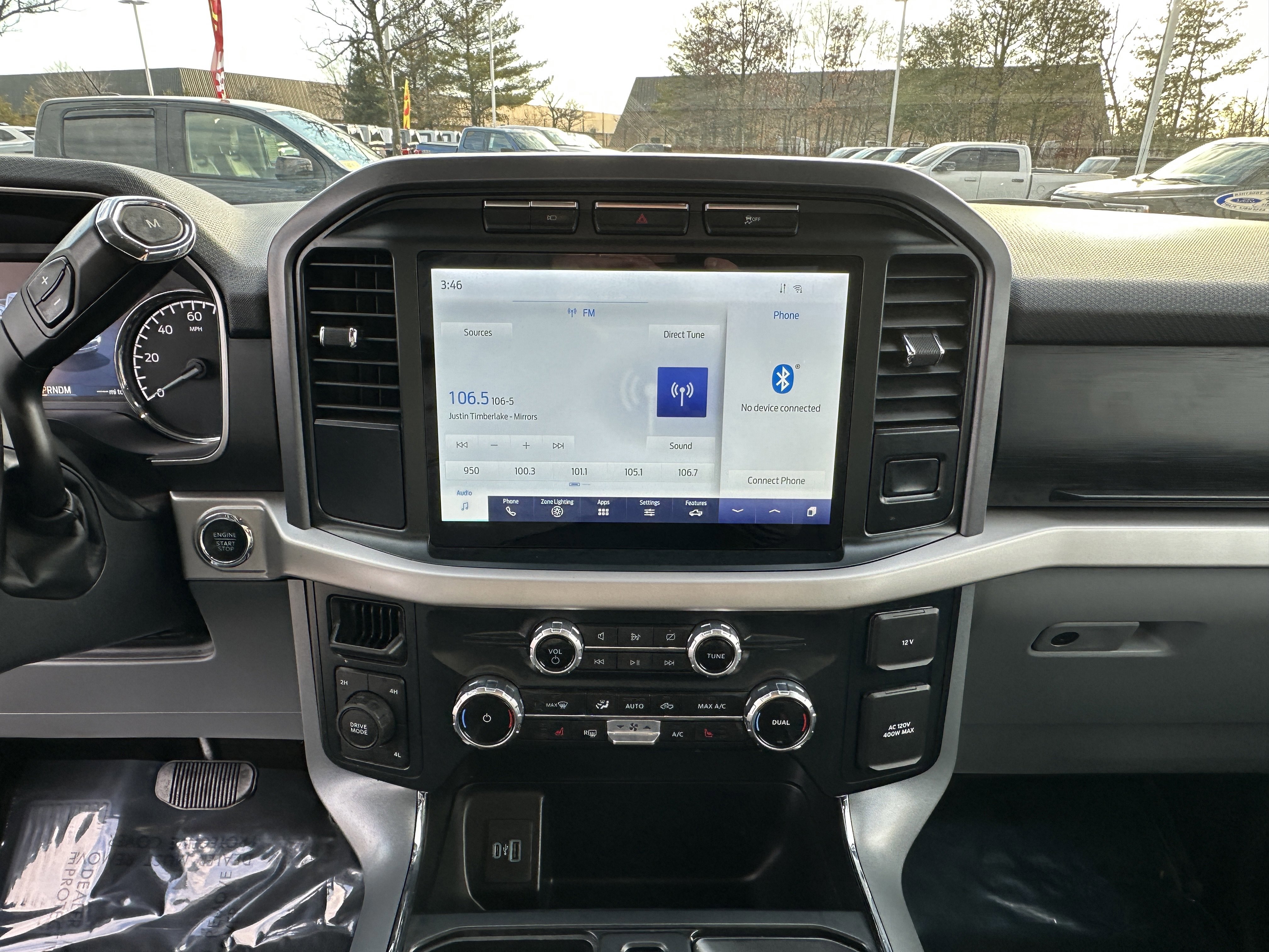 Certified 2022 Ford F150 XLT w/ Equipment Group 302A High image 17