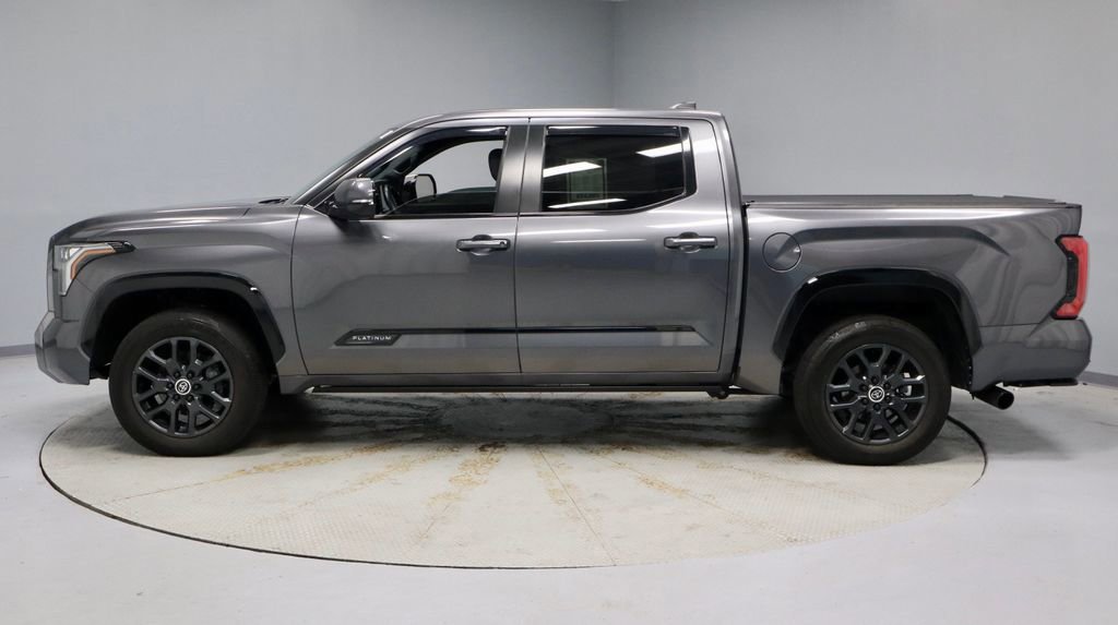 Used 2024 Toyota Tundra Platinum AWD/4WD image 2
