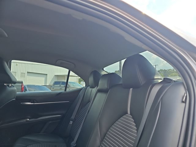Used 2023 Toyota Camry SE FWD image 13