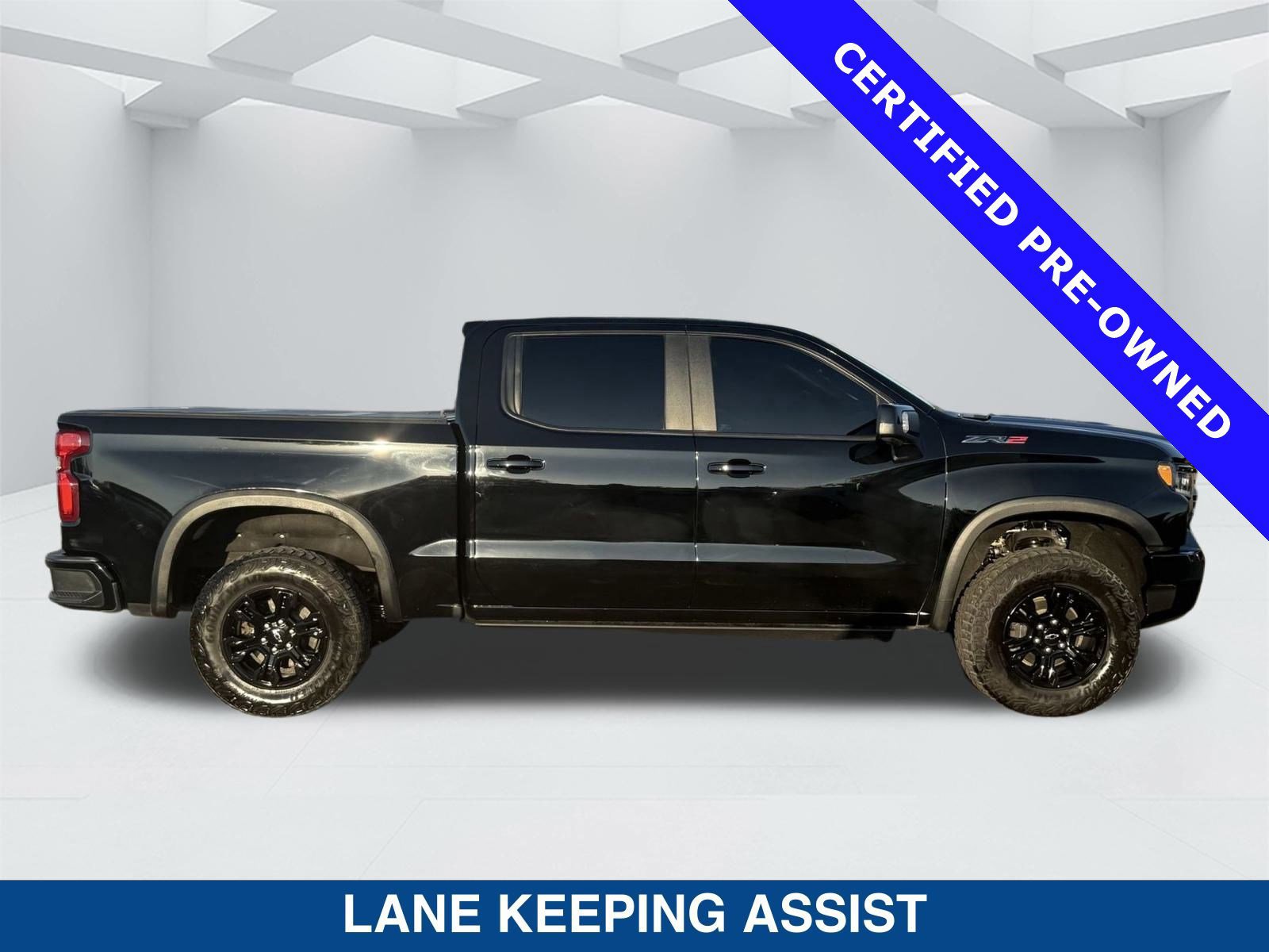 Used 2024 Chevrolet Silverado 1500 ZR2 w/ Technology Package image 6