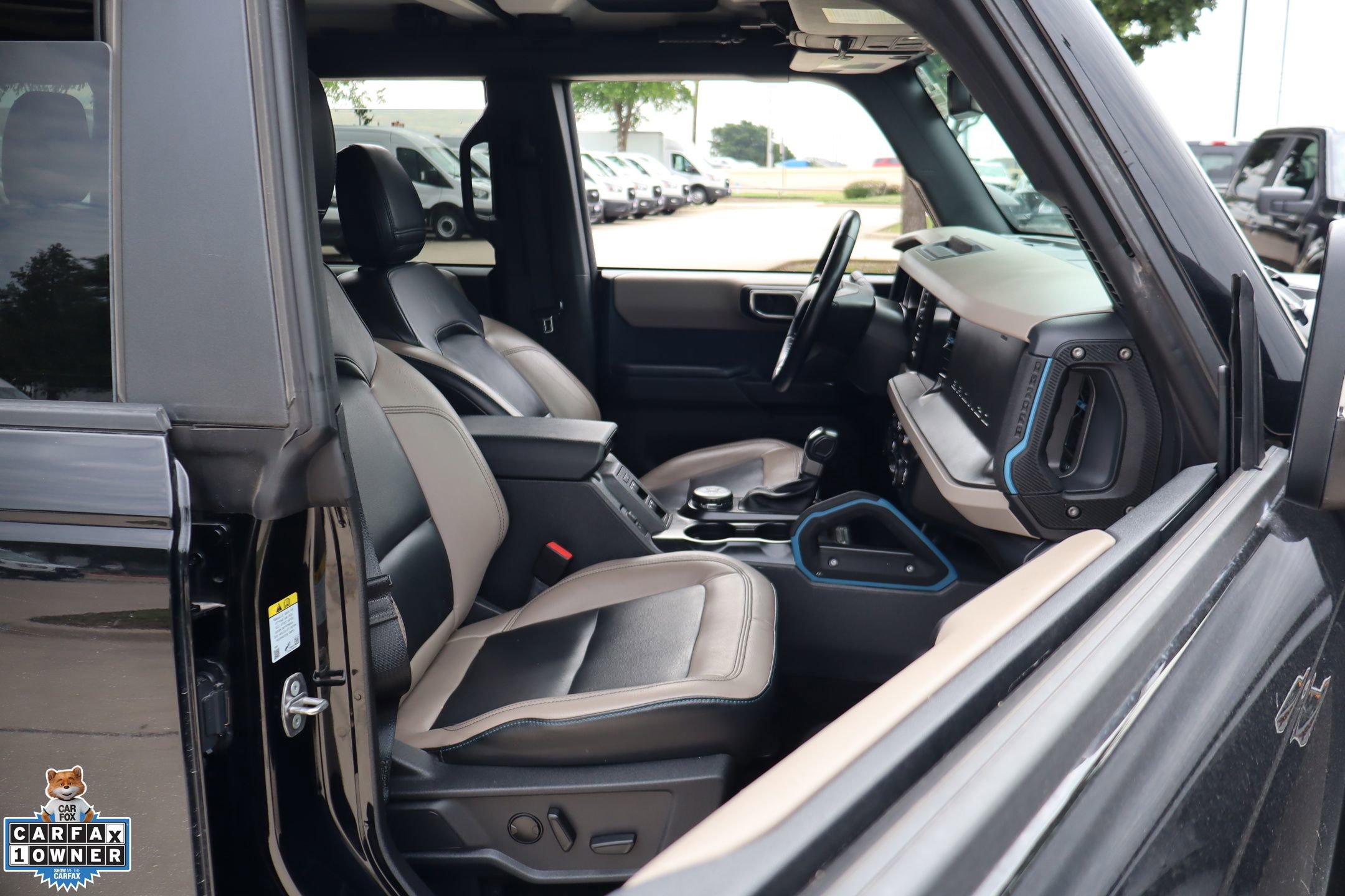 Certified 2024 Ford Bronco Wildtrak AWD/4WD image 30