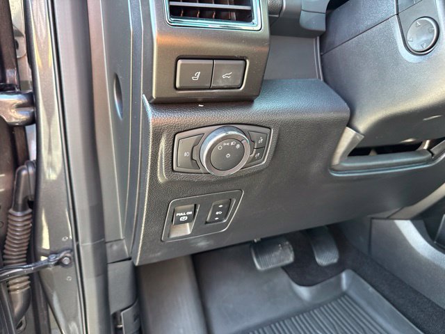 Certified 2018 Ford Expedition Limited w/ Equipment Group 301A AWD/4WD image 16