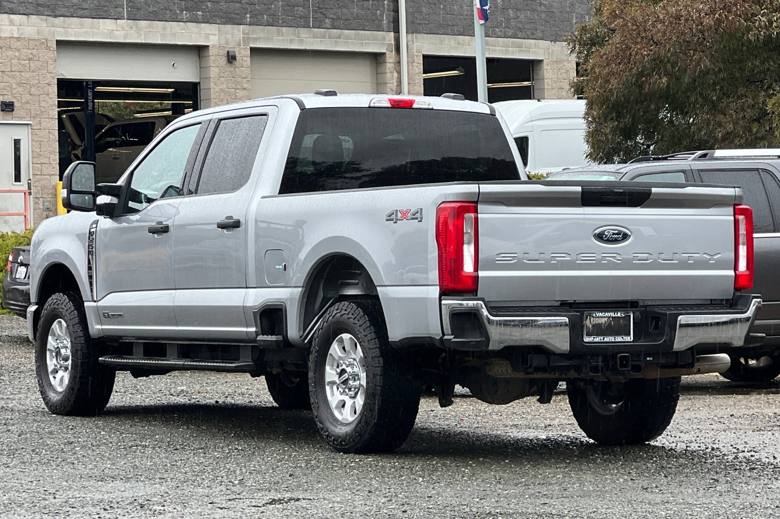 Certified 2024 Ford F250 XLT image 3