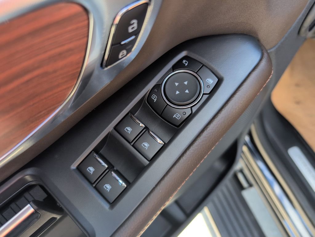 Certified 2025 Ford Expedition King Ranch image 33